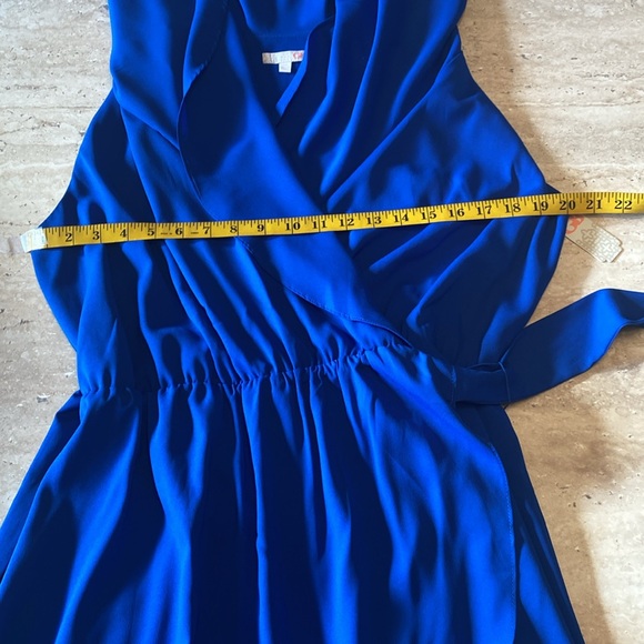 NWT Gianni Bini  blue wrap dress, see measurements and photos below - Picture 5 of 12